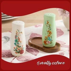 🌸 New Pioneer Woman Painted Meadow Salt & Pepper Shakers with Acacia Wood